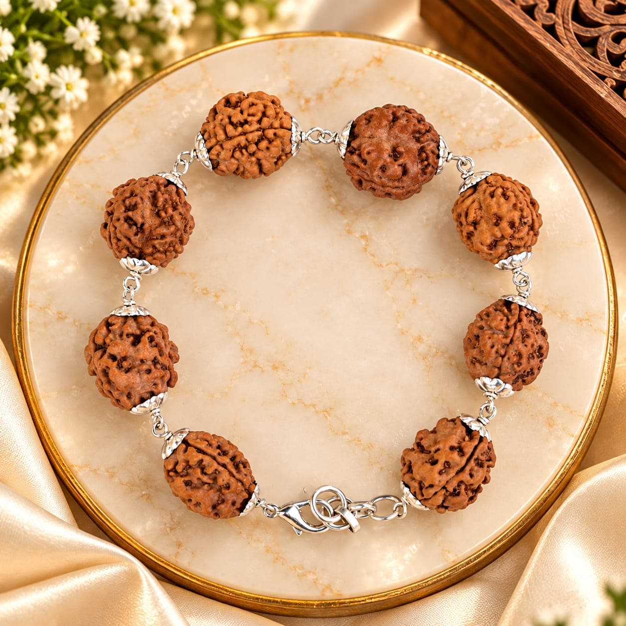 3 Mukhi Rudraksha x Red Sandalwood Bracelet (Original)